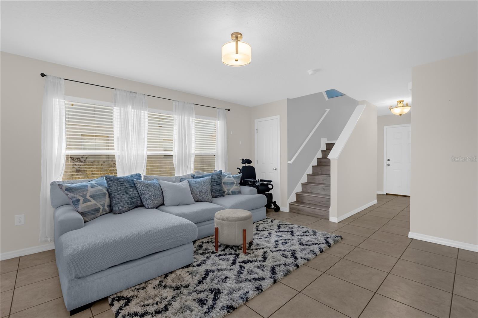 Image 6 of 24 For 2575 Aventurine Street