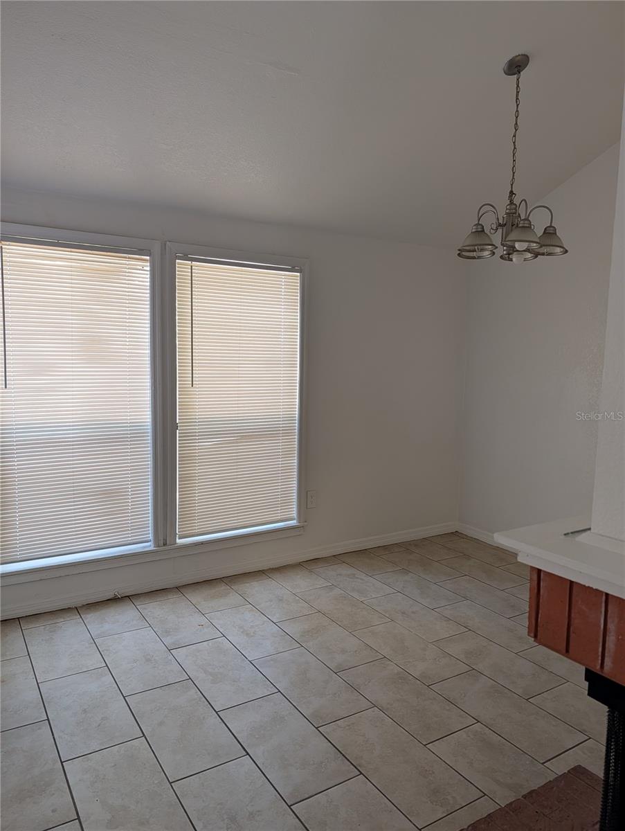 Image 11 of 16 For 609 Montego Bay Court 609