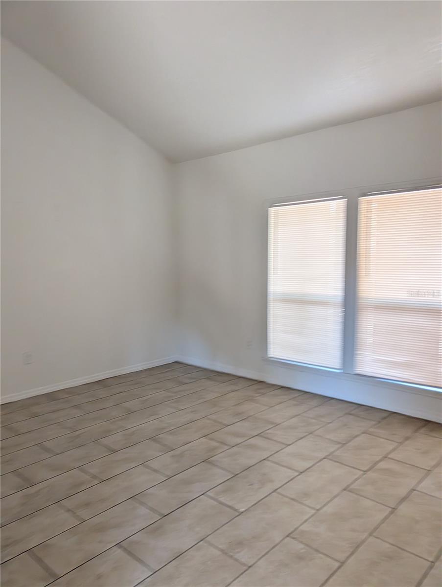 Image 13 of 16 For 609 Montego Bay Court 609