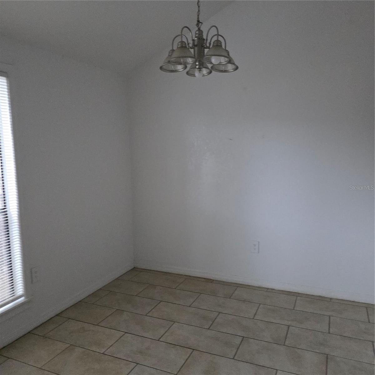 Image 5 of 16 For 609 Montego Bay Court 609