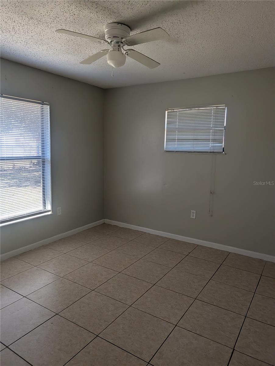 Image 4 of 33 For 356 Montgomery Court