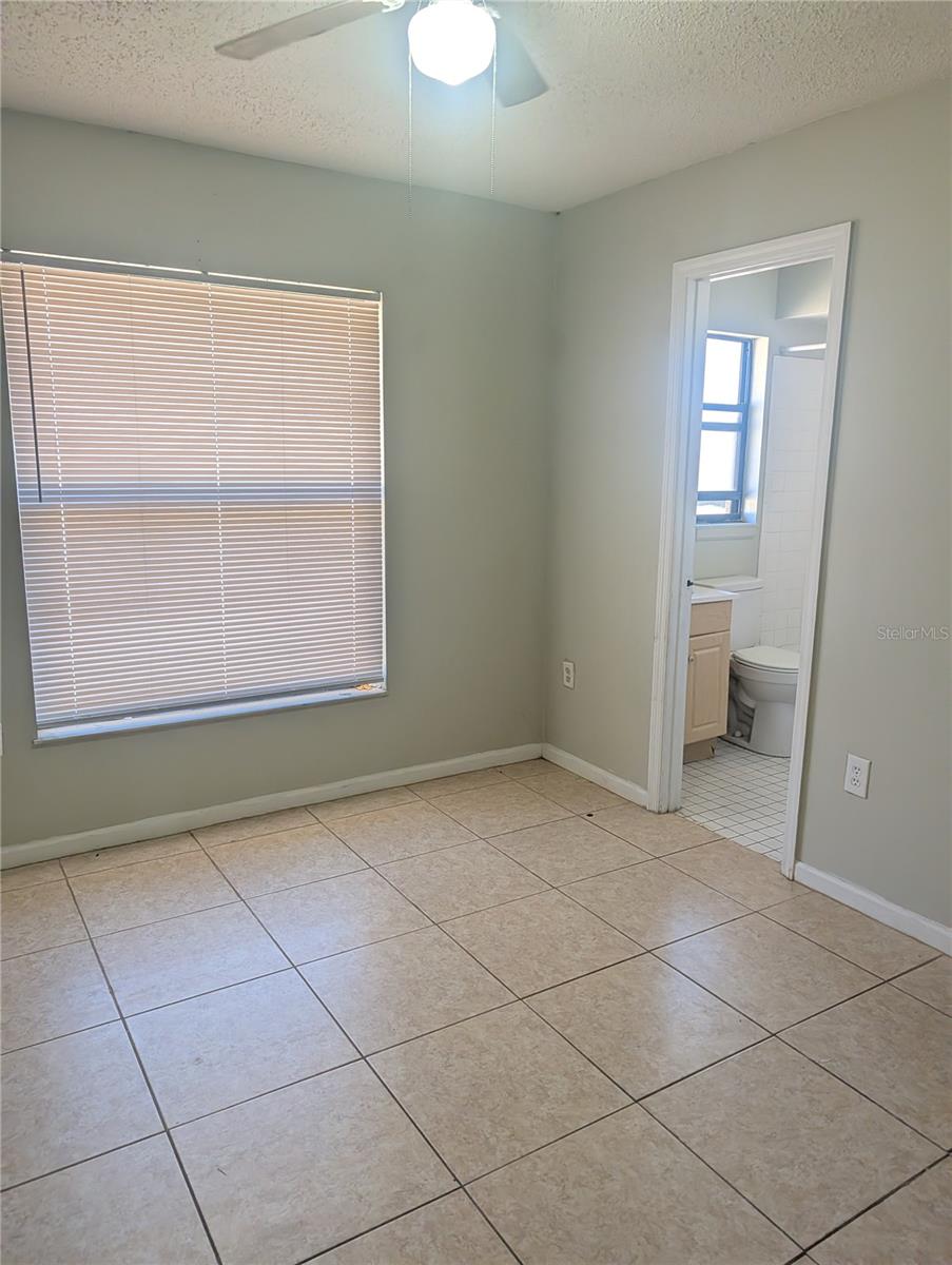 Image 7 of 33 For 356 Montgomery Court