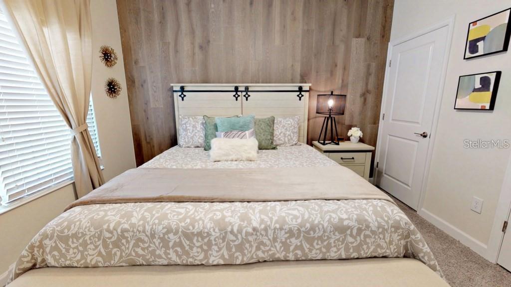 Image 18 of 27 For 4966 Windermere Avenue