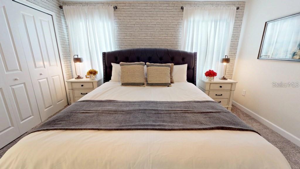 Image 20 of 27 For 4966 Windermere Avenue