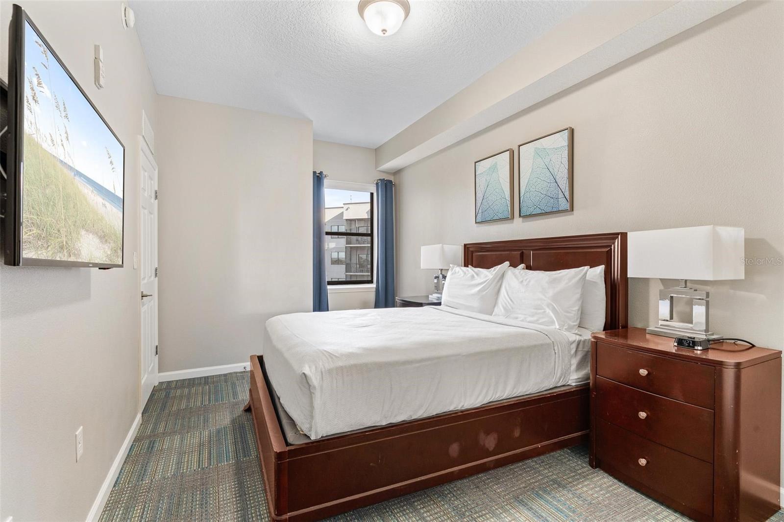 Image 19 of 50 For 14501 Grove Resort Avenue 1629