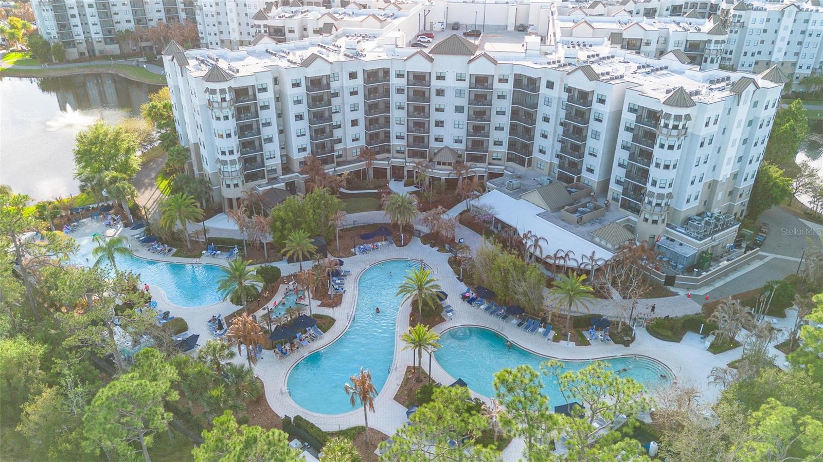 Image 3 of 50 For 14501 Grove Resort Avenue 1629