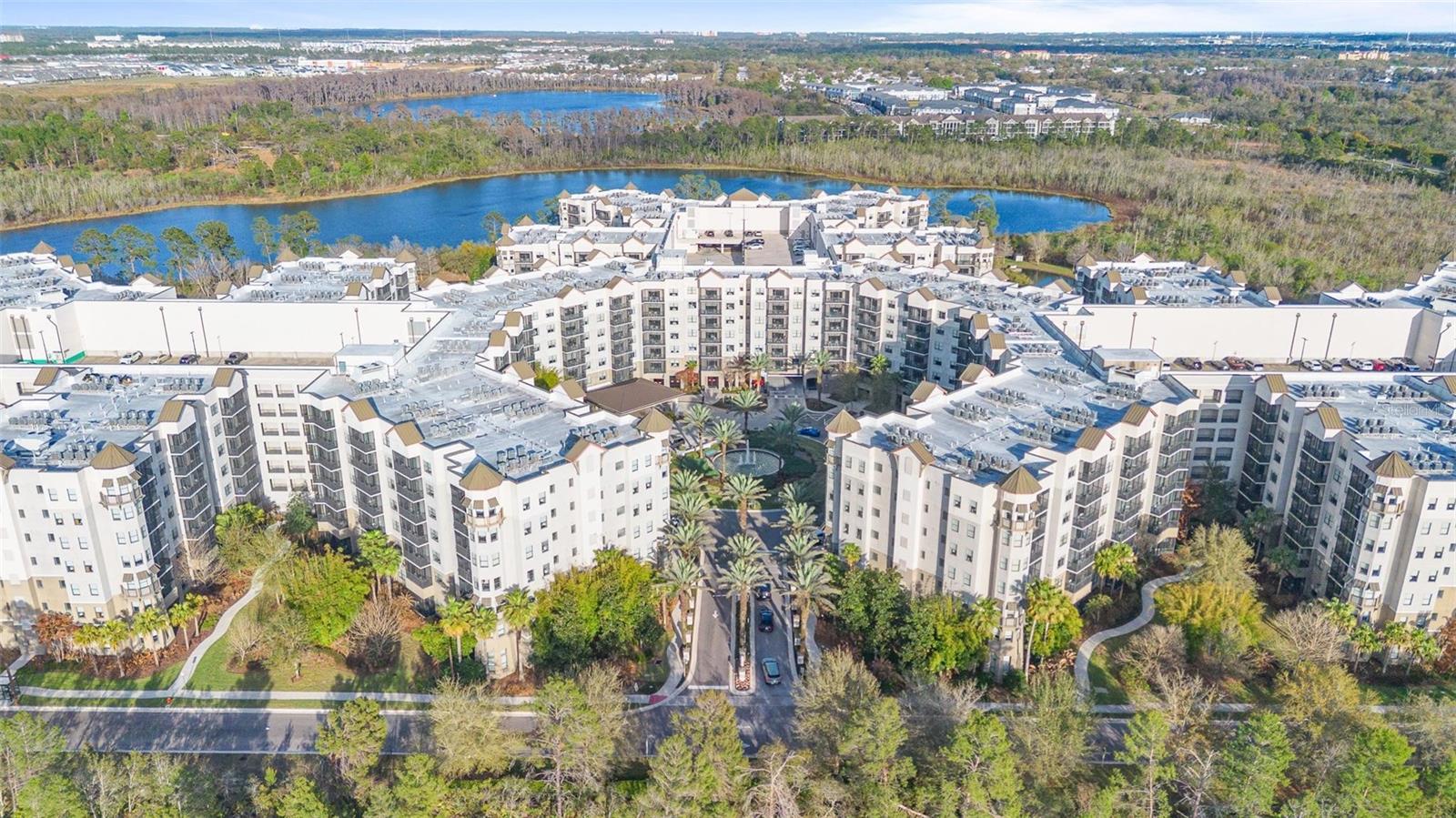 Image 44 of 50 For 14501 Grove Resort Avenue 1629