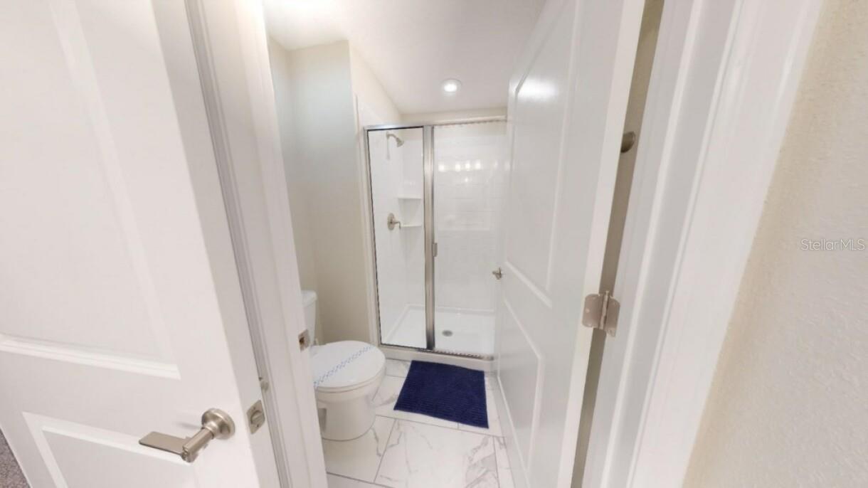 Image 15 of 24 For 4968 Windermere Avenue