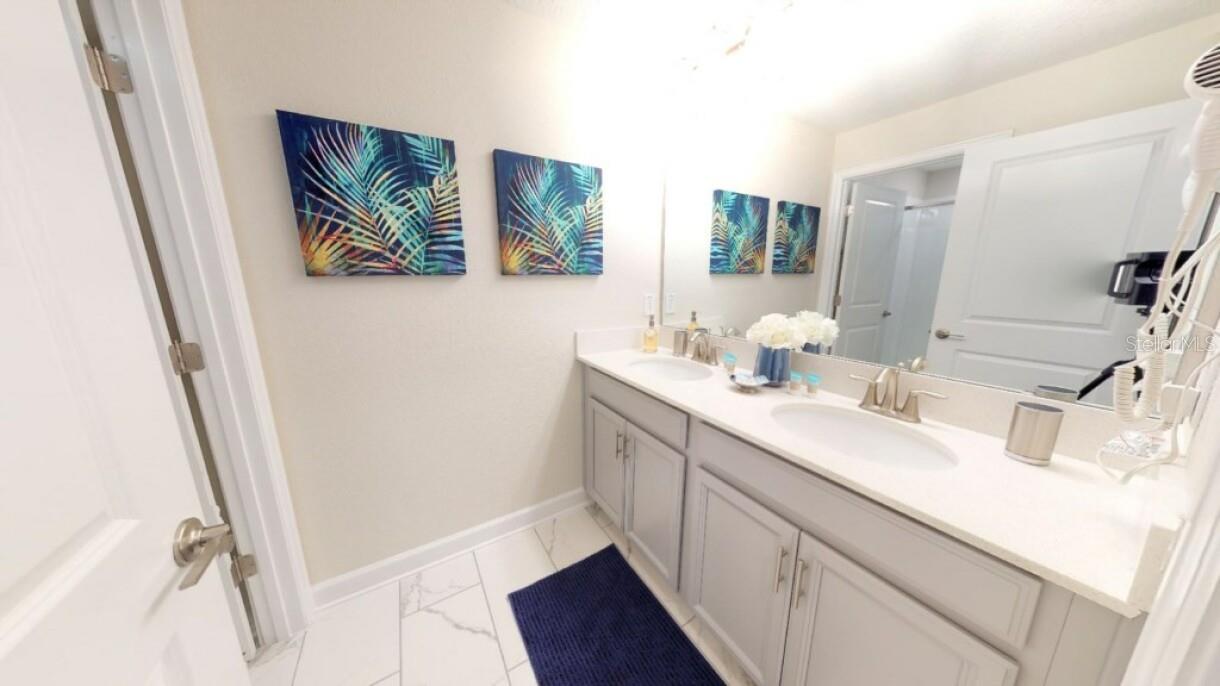 Image 22 of 24 For 4968 Windermere Avenue