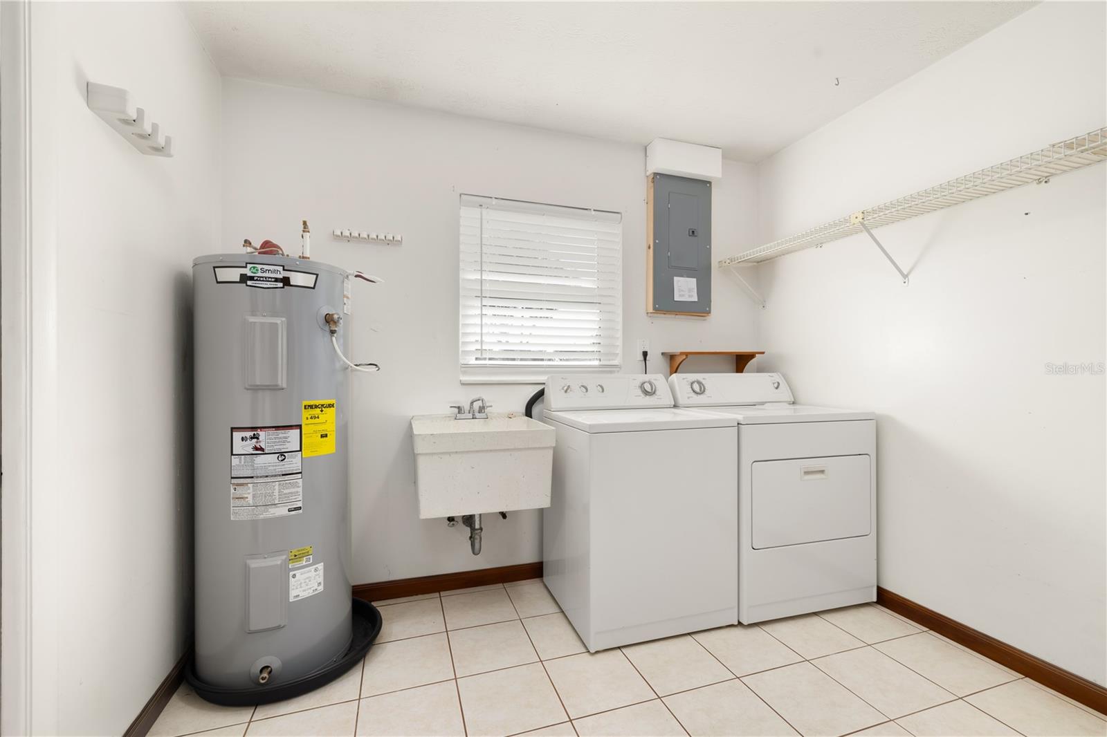 Image 23 of 52 For 601 Robert Street