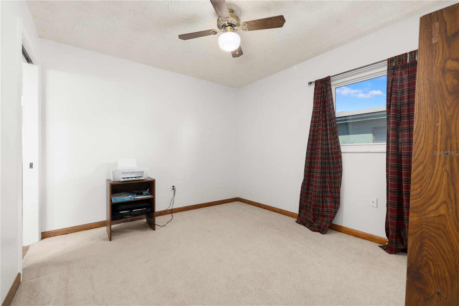 Image 29 of 52 For 601 Robert Street