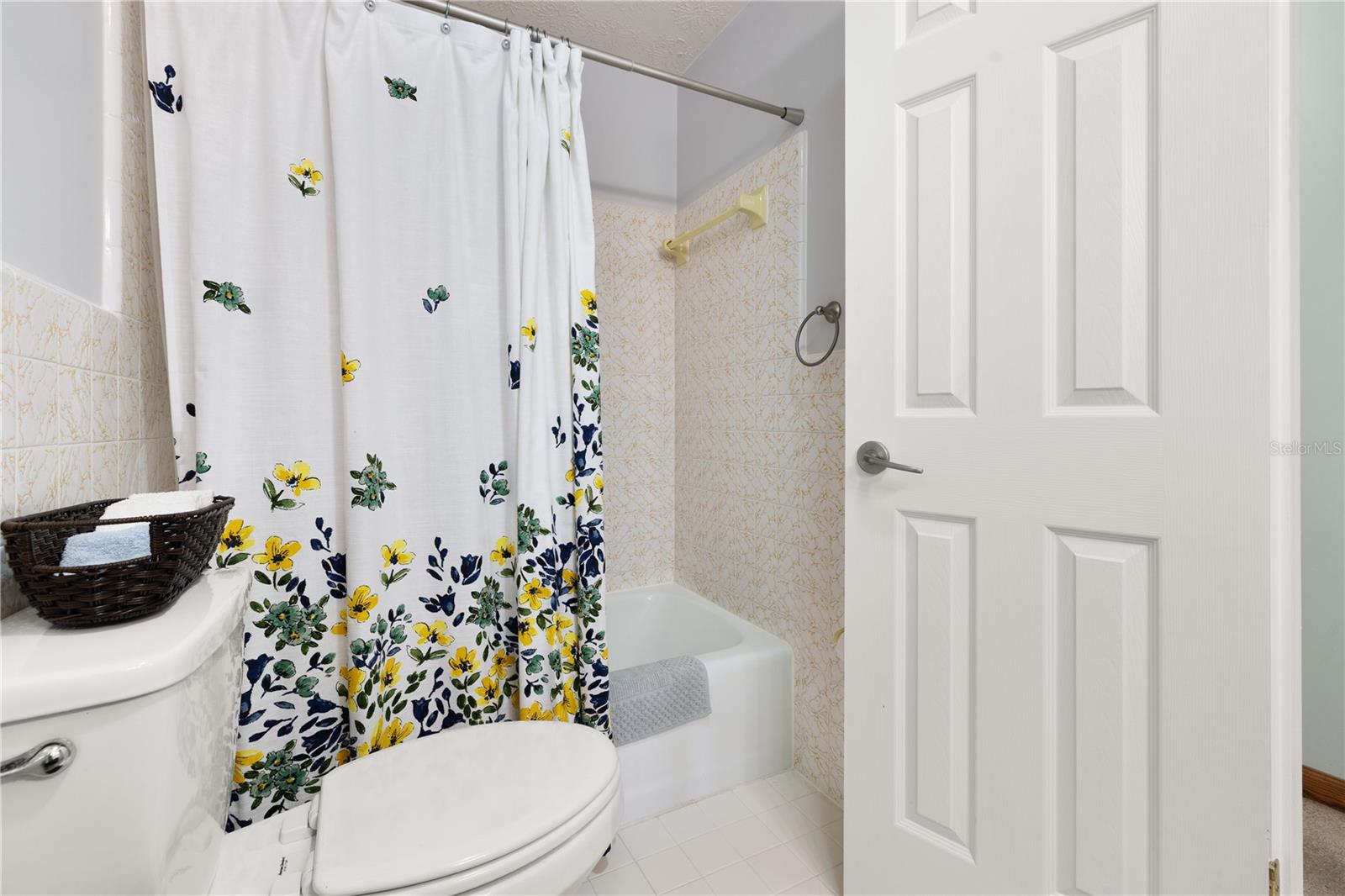 Image 36 of 52 For 601 Robert Street