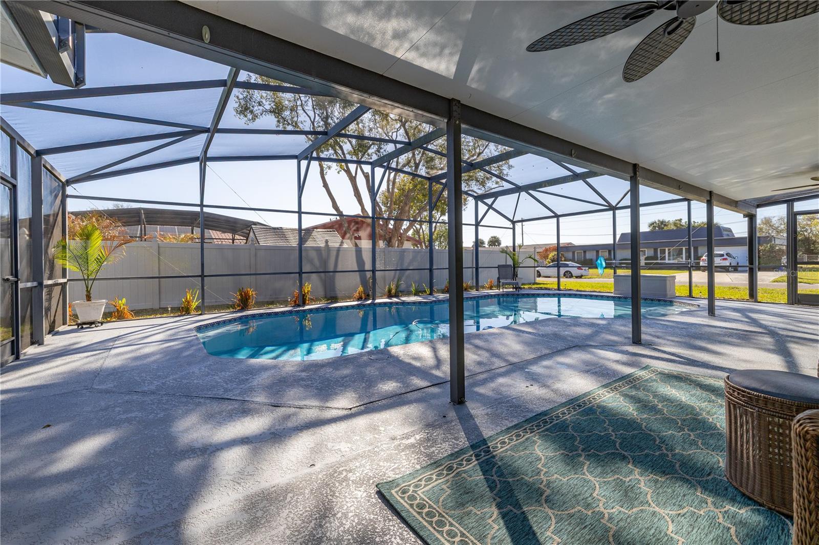 Image 38 of 52 For 601 Robert Street