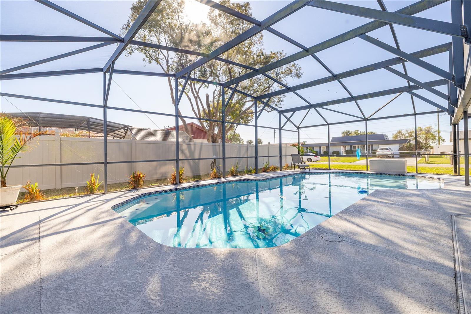 Image 40 of 52 For 601 Robert Street