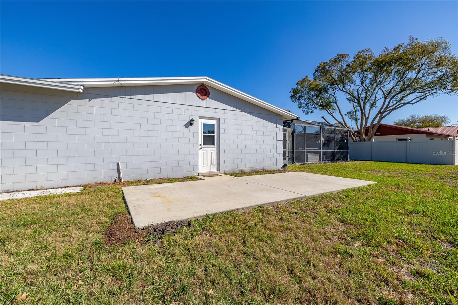 Image 50 of 52 For 601 Robert Street