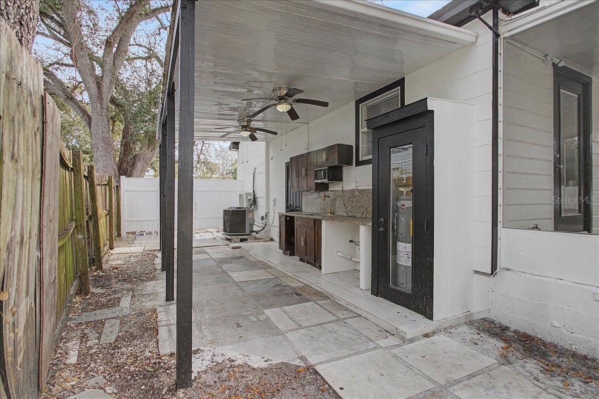 Image 43 of 49 For 4004 Munro Street