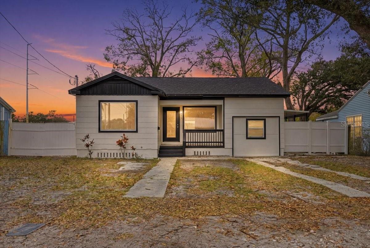 Image 46 of 49 For 4004 Munro Street