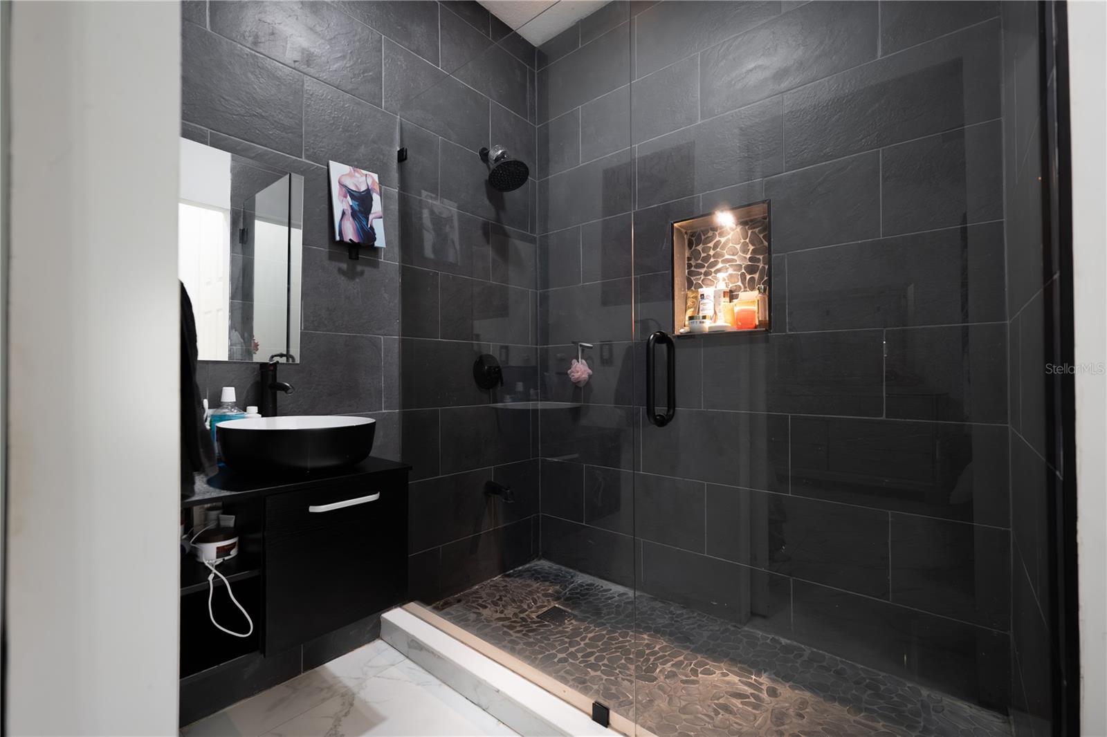 Image 20 of 34 For 3401 Canvas Street