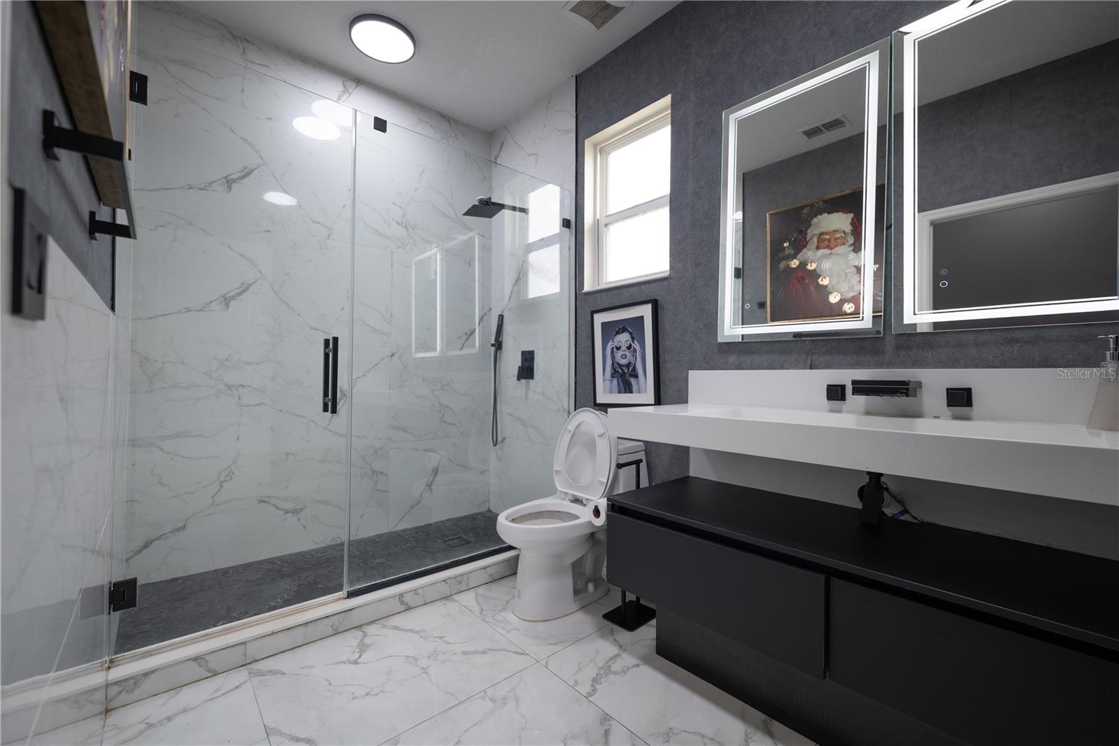 Image 24 of 34 For 3401 Canvas Street