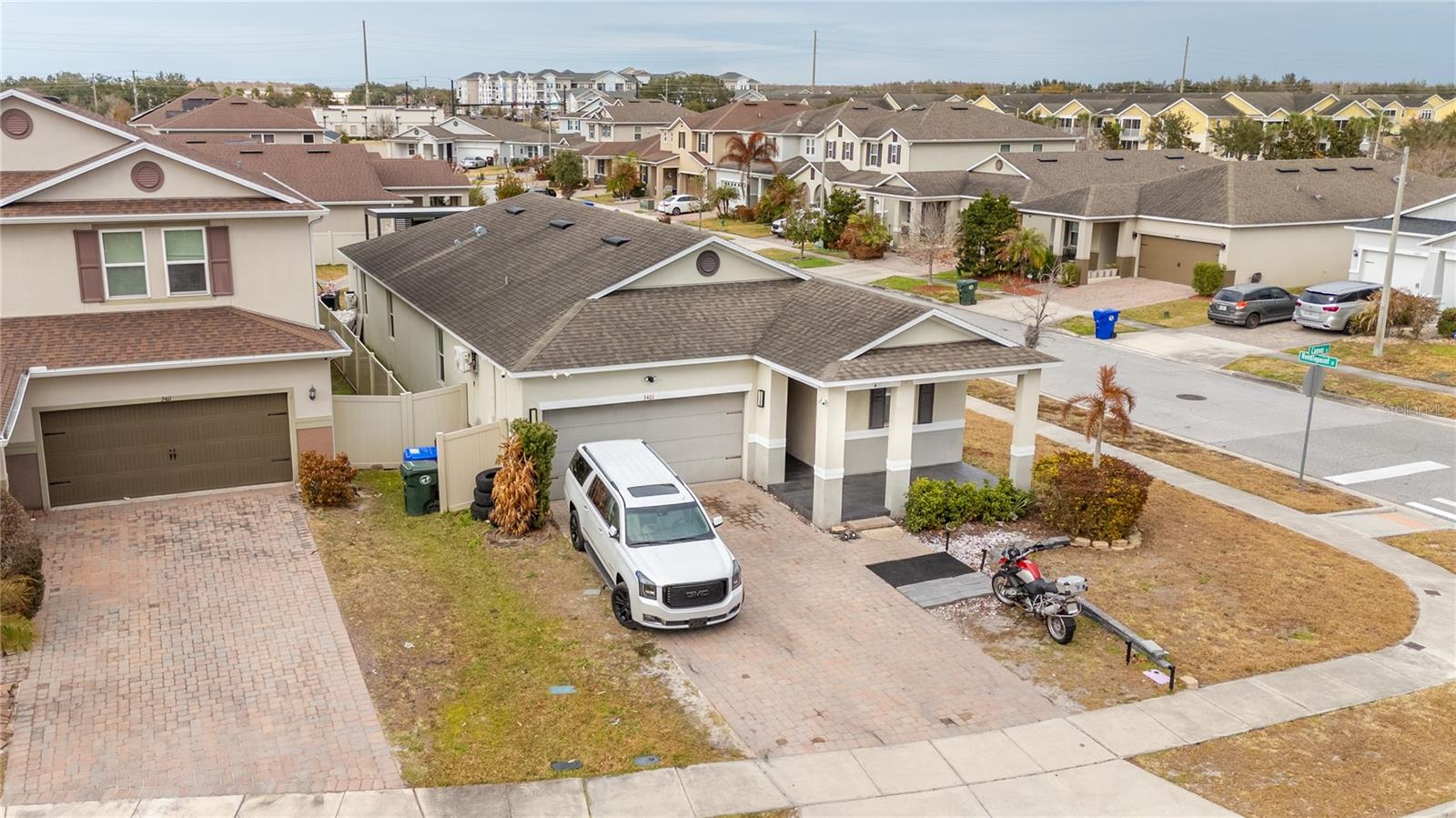 Image 5 of 34 For 3401 Canvas Street