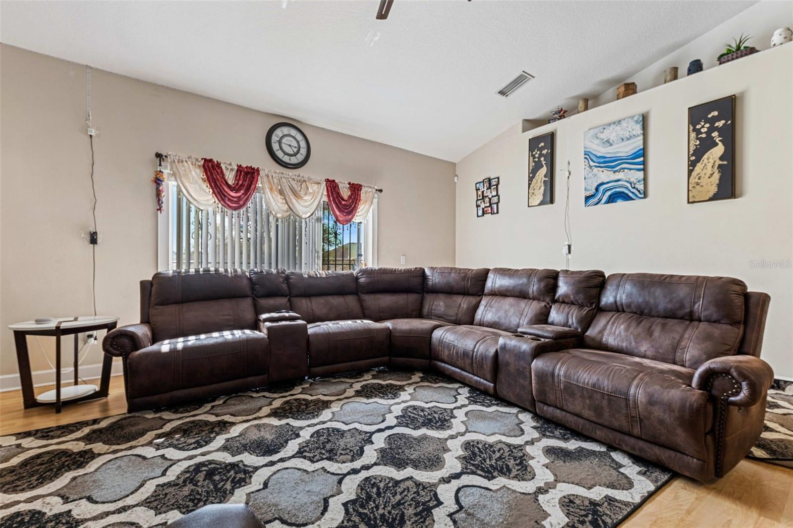 Image 4 of 33 For 885 Adour Drive