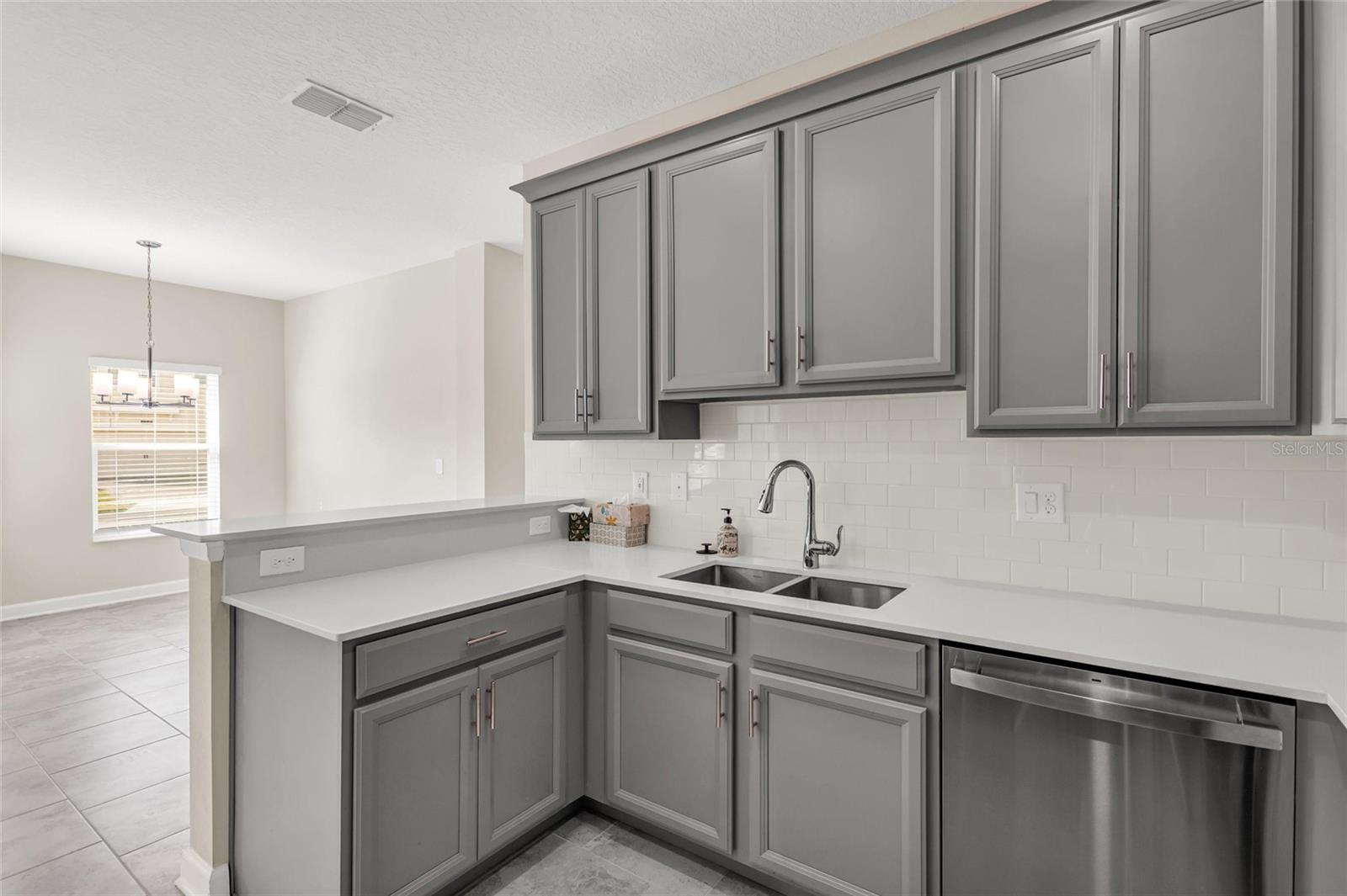 Image 10 of 60 For 1000 Blackwolf Run Road