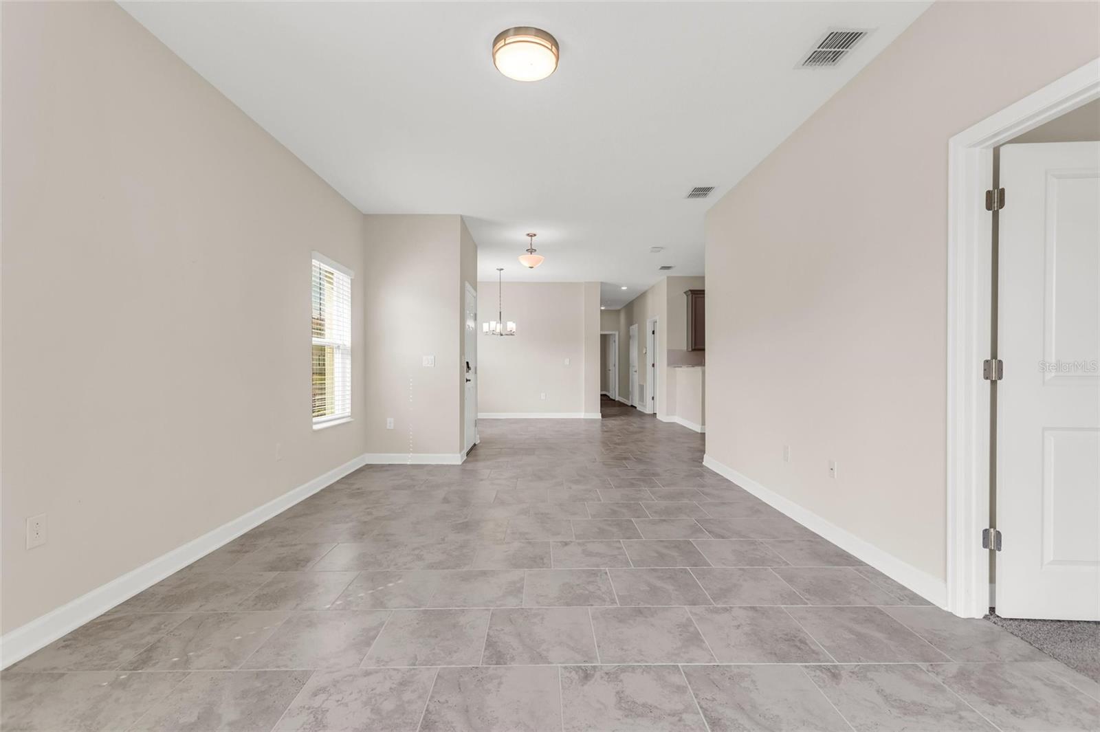 Image 13 of 60 For 1000 Blackwolf Run Road