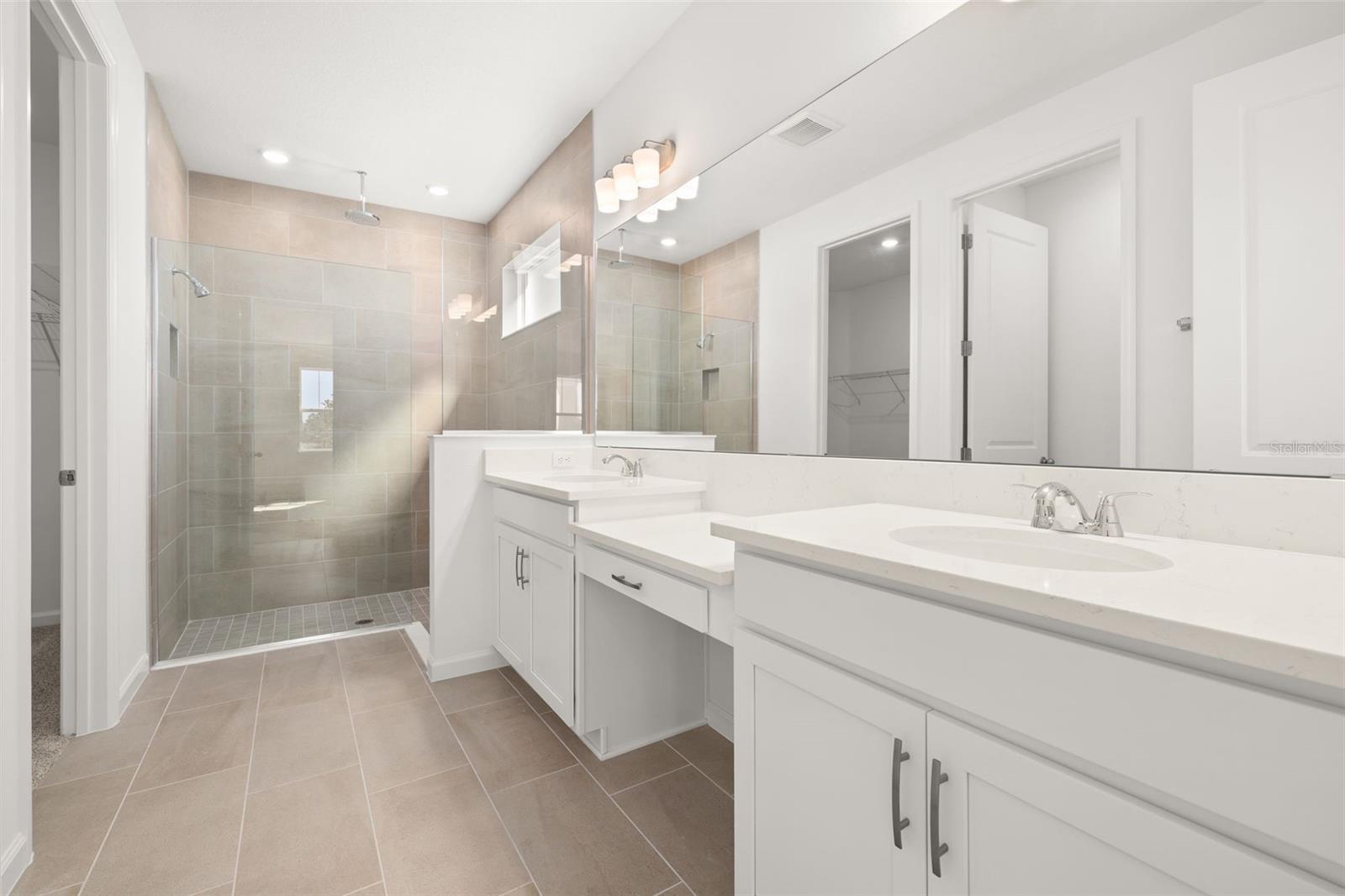 Image 16 of 35 For 13386 Peaceful Melody Drive