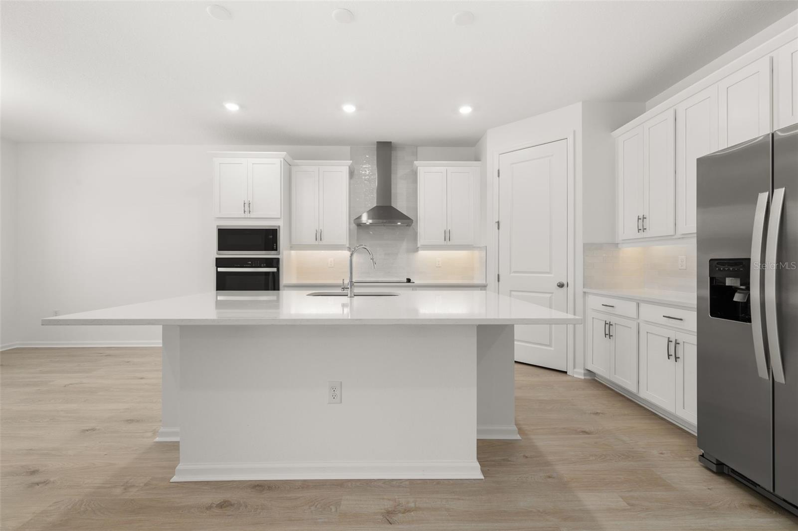 Image 8 of 35 For 13386 Peaceful Melody Drive