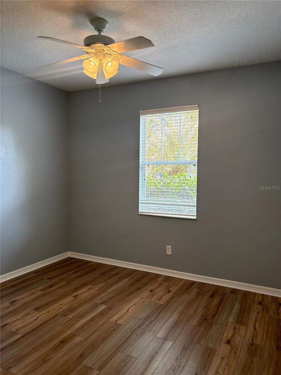 Image 11 of 15 For 8808 Abbey Leaf Lane