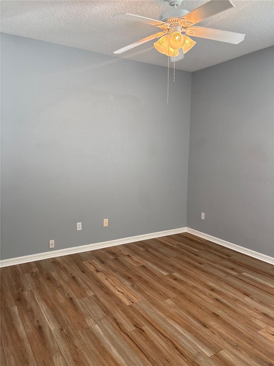 Image 13 of 15 For 8808 Abbey Leaf Lane