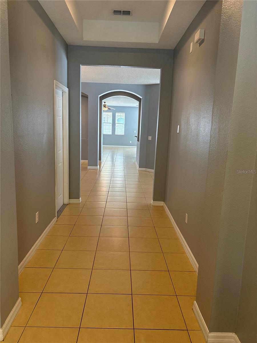 Image 5 of 15 For 8808 Abbey Leaf Lane