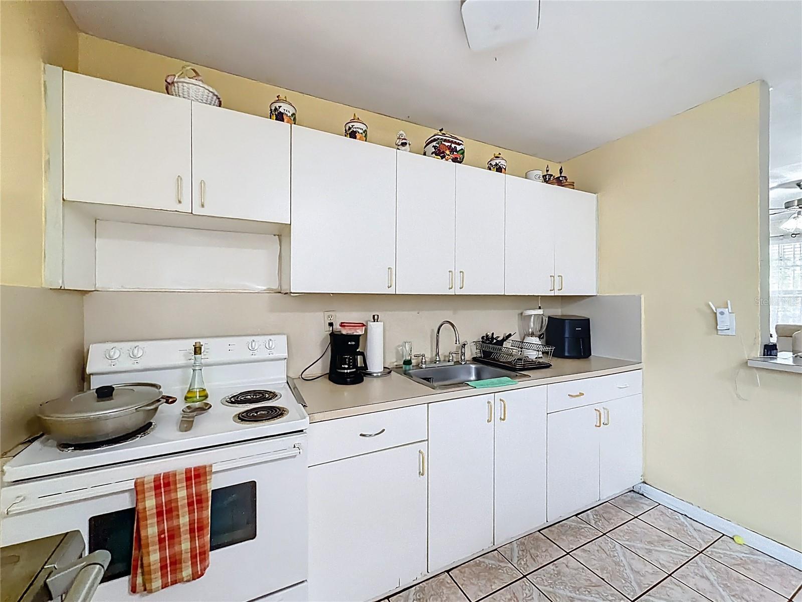 Image 24 of 60 For 841 Atlantic Avenue