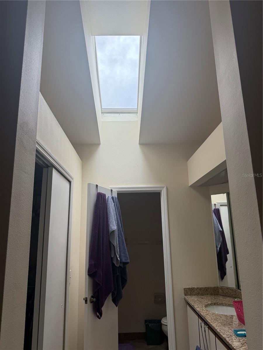 Image 5 of 8 For 13143 Laver Lane