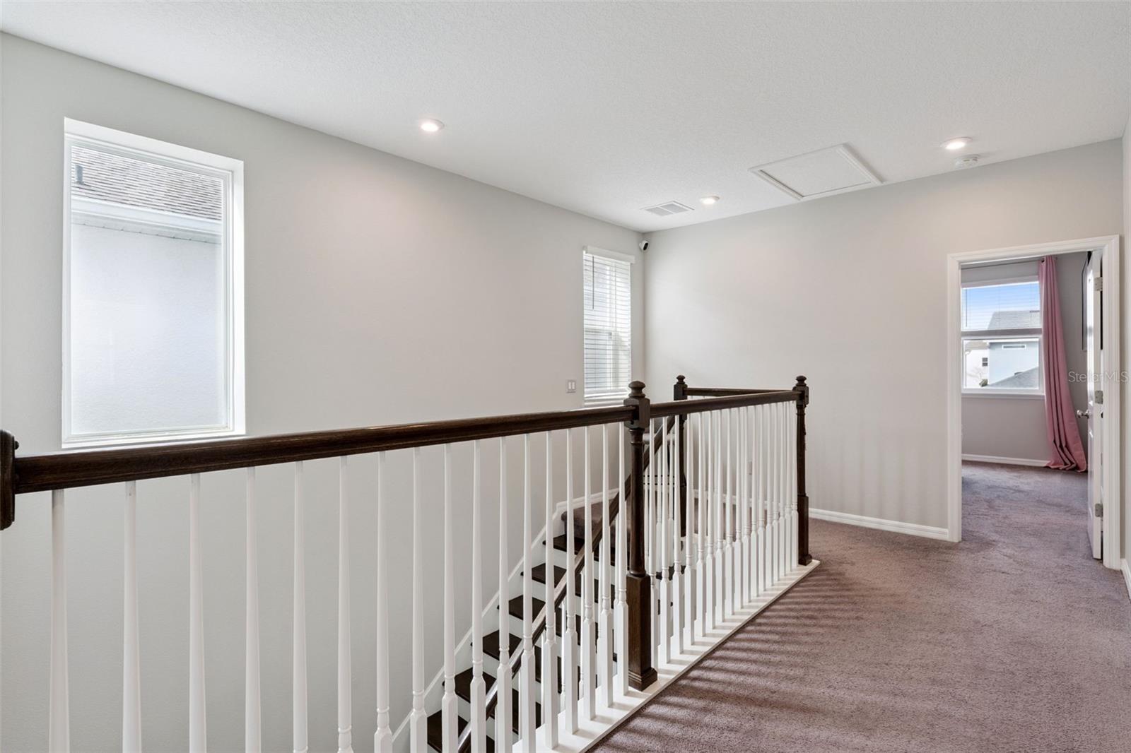 Image 21 of 50 For 4642 Prairie Creek Street