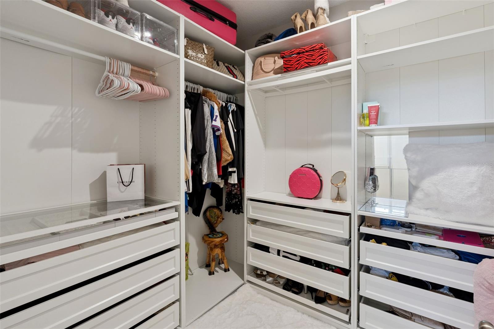 Image 25 of 50 For 4642 Prairie Creek Street