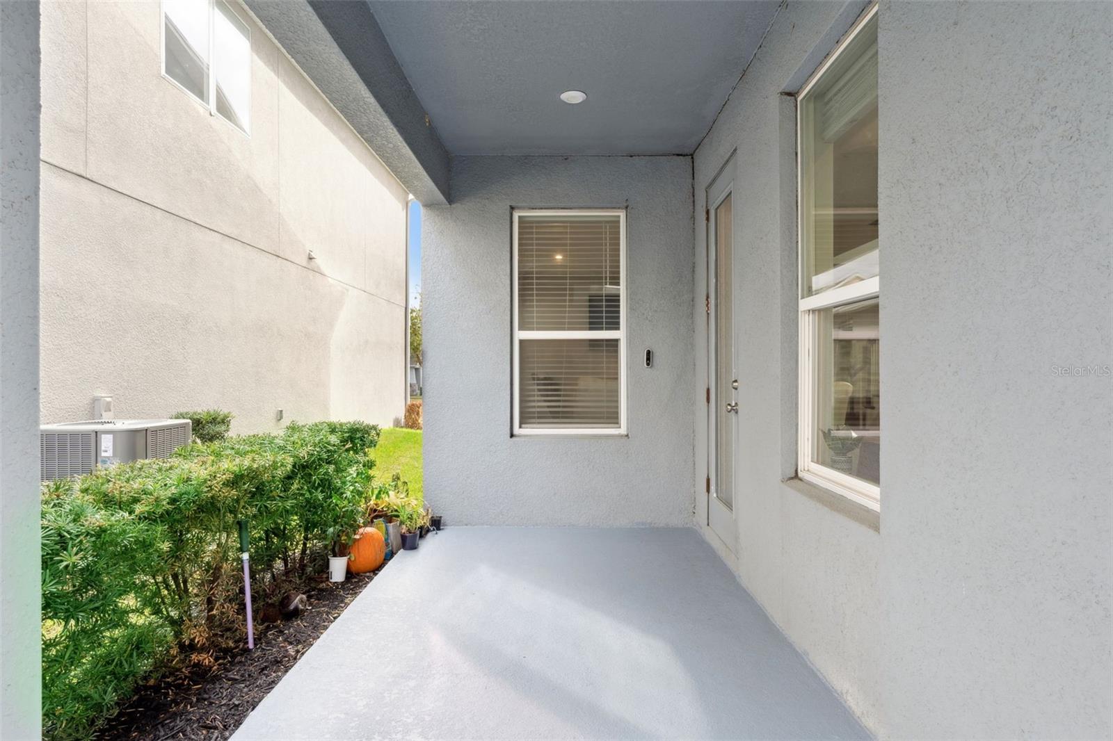 Image 35 of 50 For 4642 Prairie Creek Street