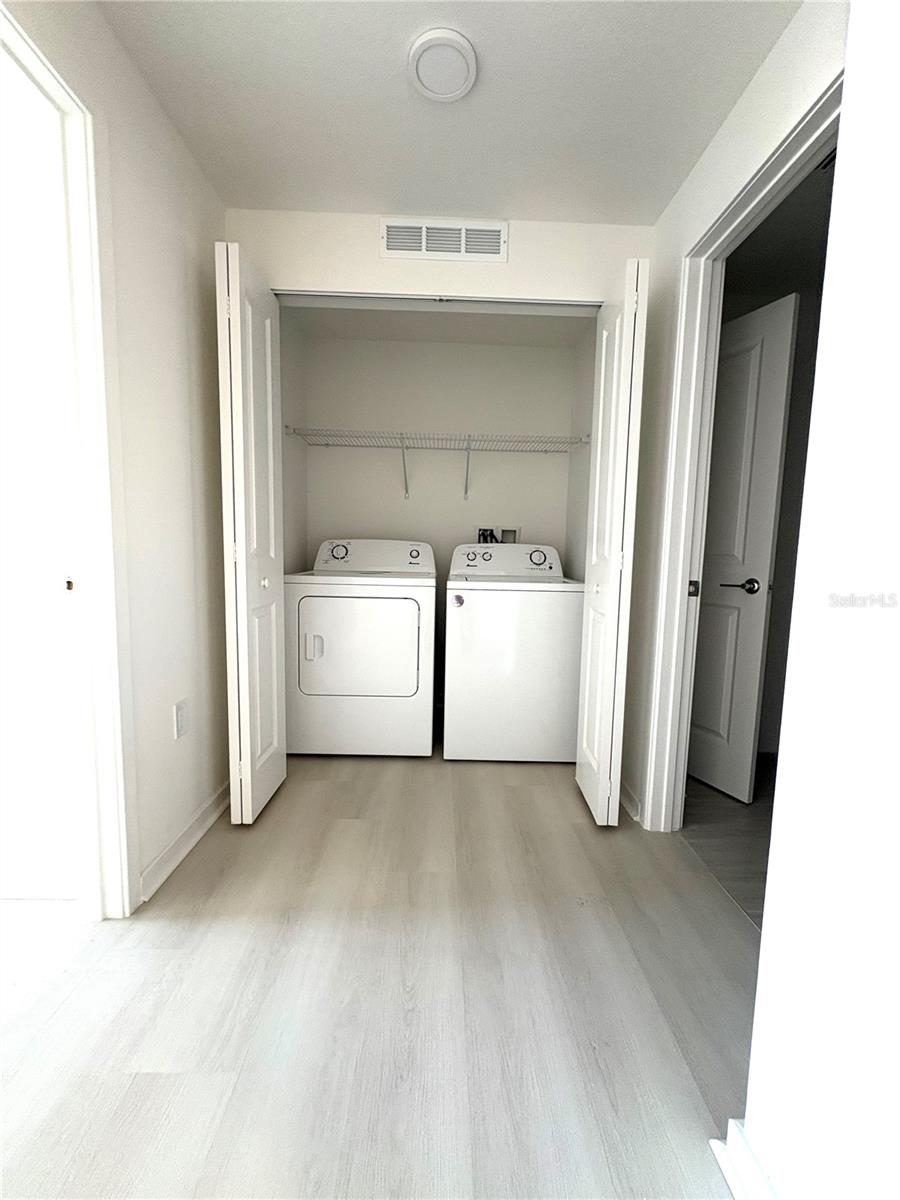 Image 12 of 16 For 5587 Millenia Boulevard 211