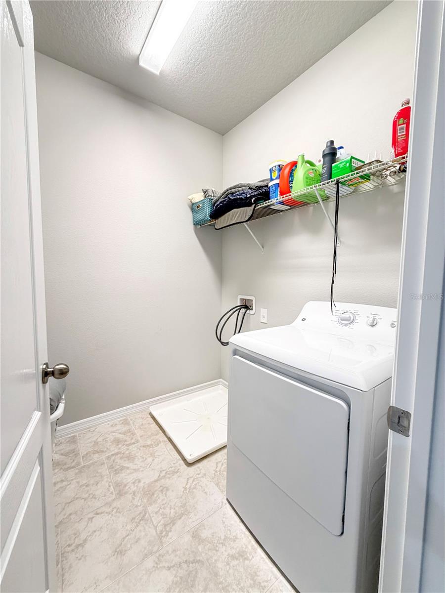 Image 8 of 14 For 4320 Peace Lily Drive