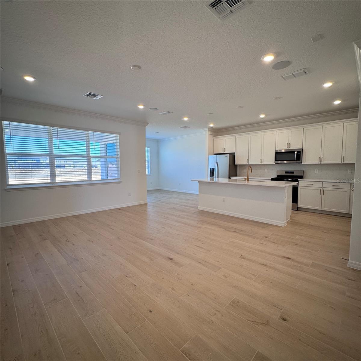 Image 7 of 20 For 5792 Dancing Willow Street