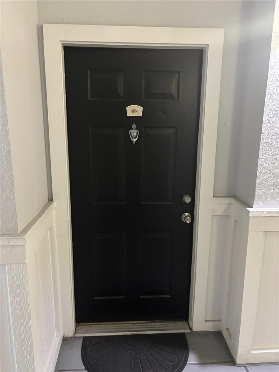 Image 3 of 20 For 300 South Street 6004