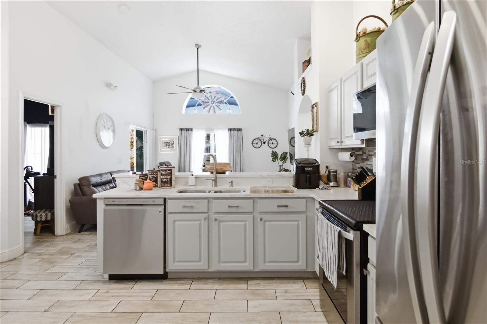 Image 13 of 28 For 1109 Liberty Hall Drive