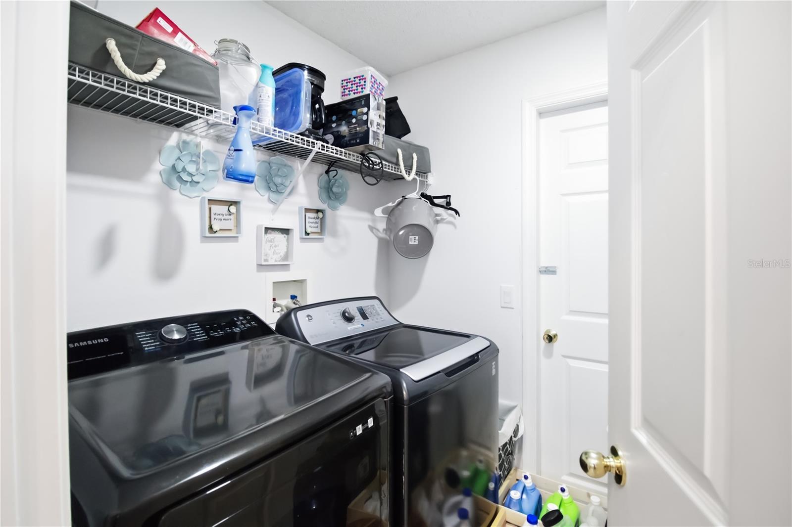 Image 15 of 28 For 1109 Liberty Hall Drive