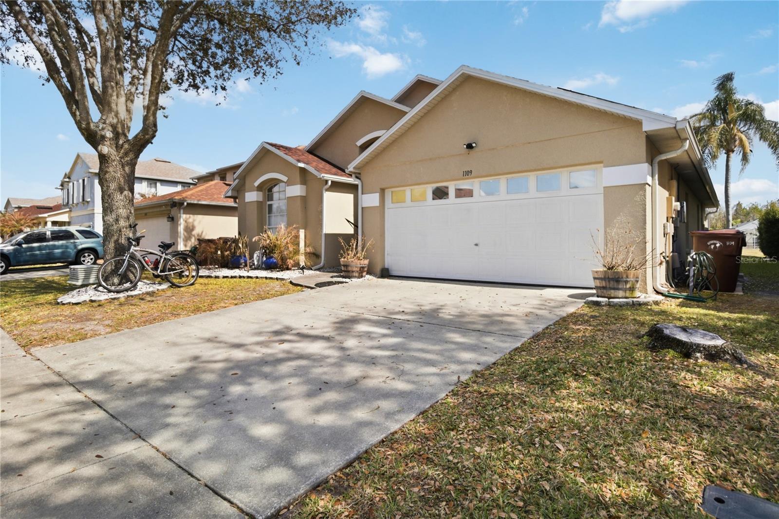 Image 6 of 28 For 1109 Liberty Hall Drive