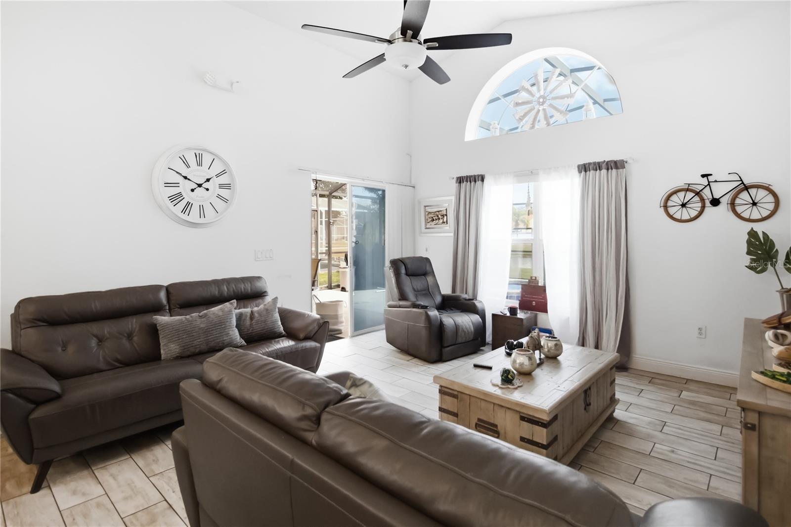 Image 9 of 28 For 1109 Liberty Hall Drive