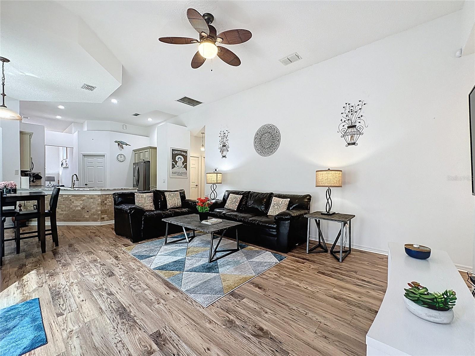 Image 29 of 89 For 1646 Dunes Court