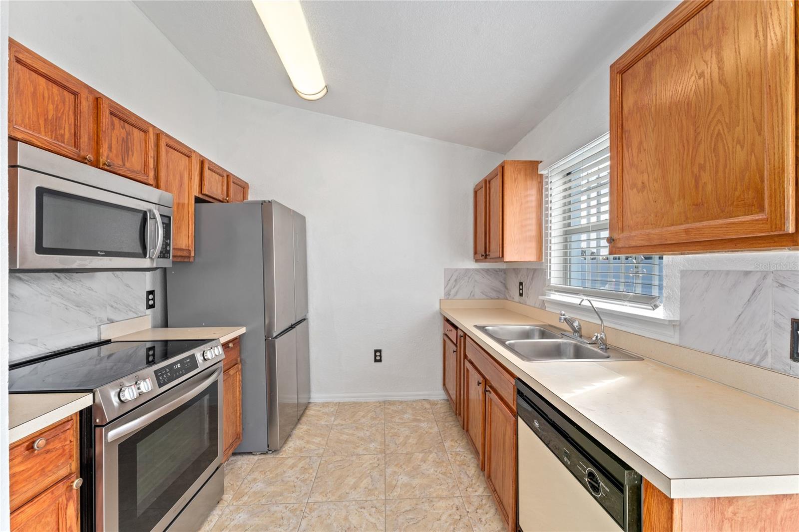 Image 11 of 18 For 320 Clearwater Lane