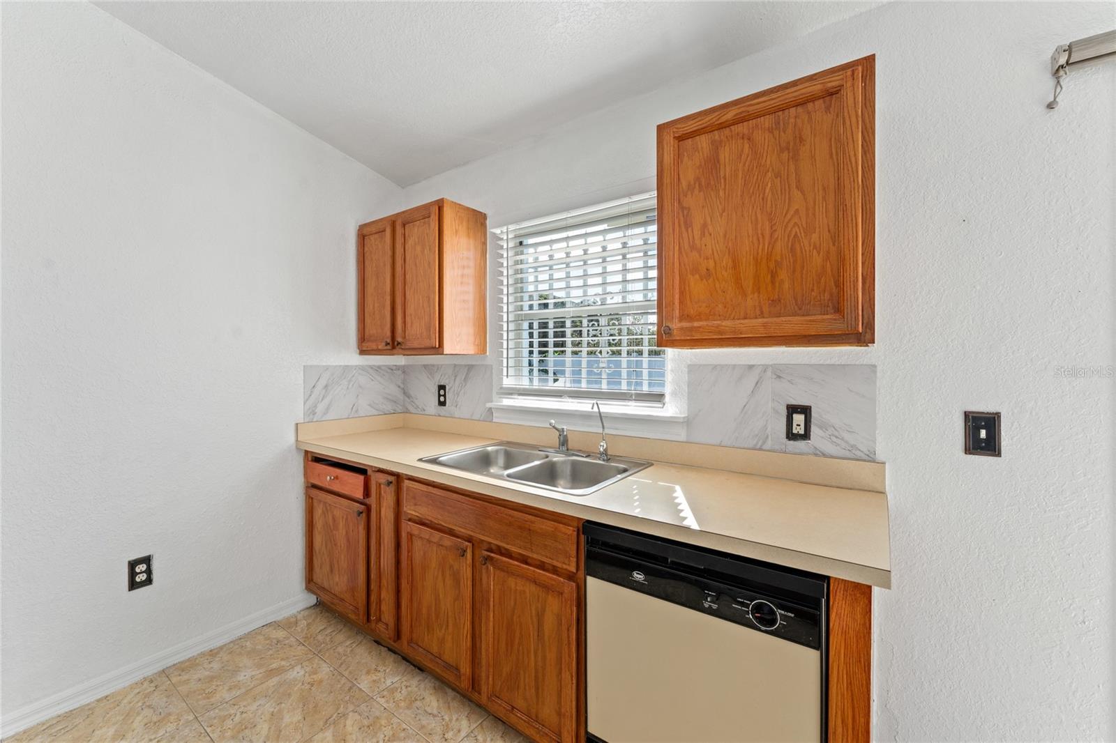 Image 13 of 18 For 320 Clearwater Lane