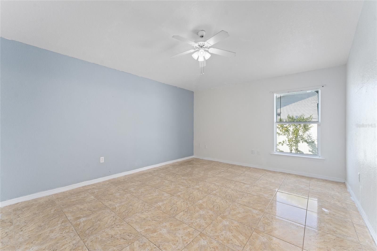 Image 14 of 18 For 320 Clearwater Lane