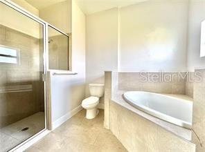 Image 6 of 12 For 2427 Continental Boulevard